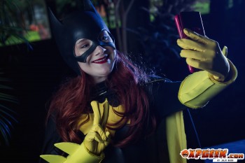 Batgirl - Batman (Ana Carolina G)